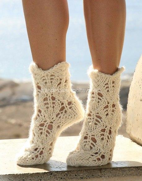 Ажурні вязані шкарпетки